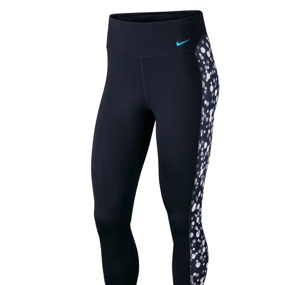 New Woman’s Nike Dri Fit Tights/Leggings